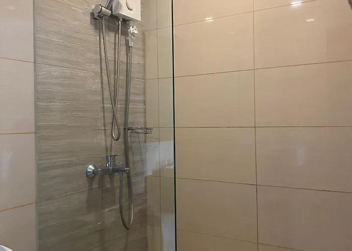 Bright Unit With Balcony Near Okada & Airport-6c *