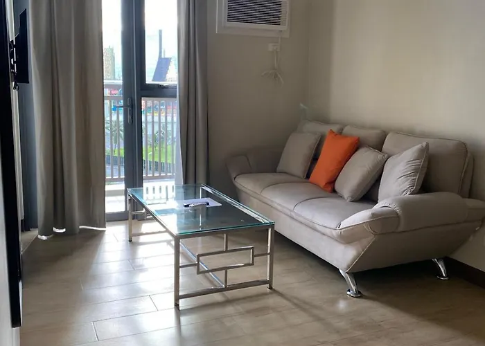 Bright Unit With Balcony Near Okada & Airport-6c Manila