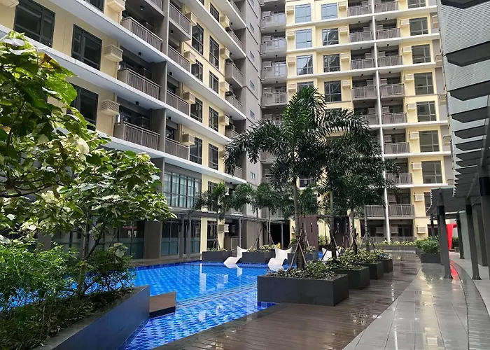 Bright Unit With Balcony Near Okada & Airport-6c *